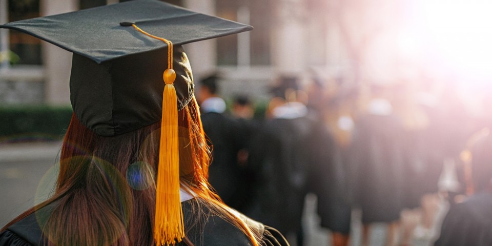 shutterstock 2585923803